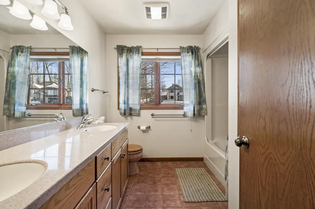 5270 N Liberty Garfield Charter Township MI 49685