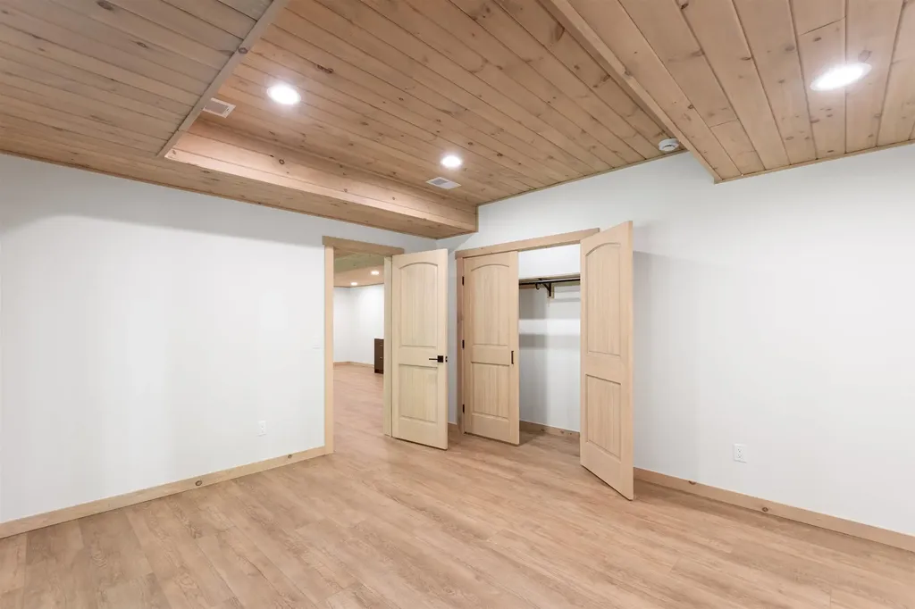 2609 Big Sky Road Paradise Township MI 49649