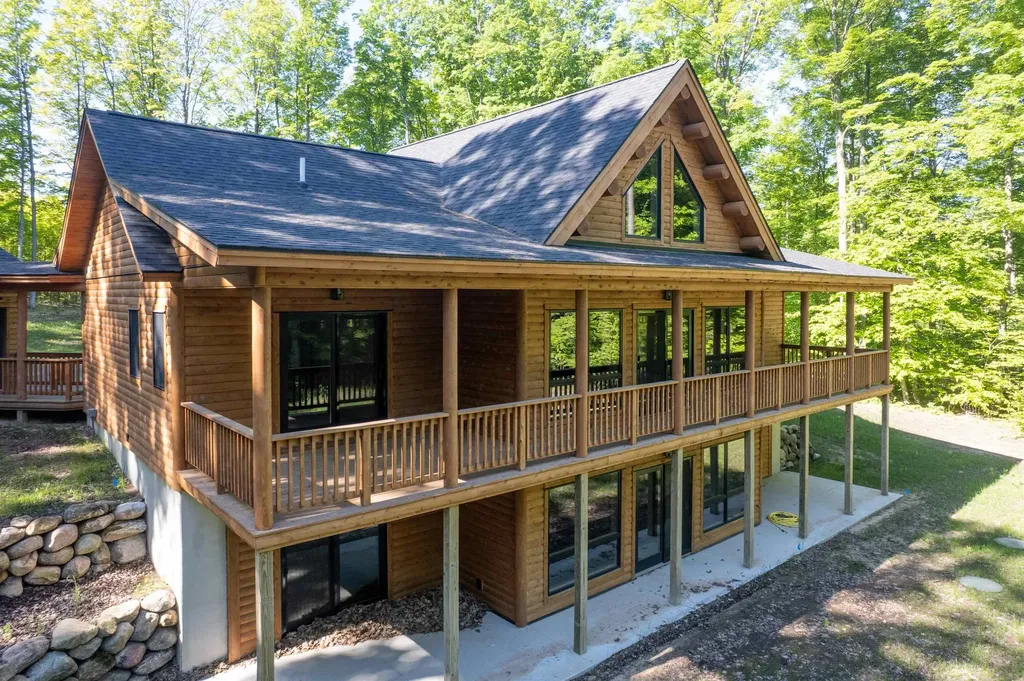 2609 Big Sky Road Paradise Township MI 49649