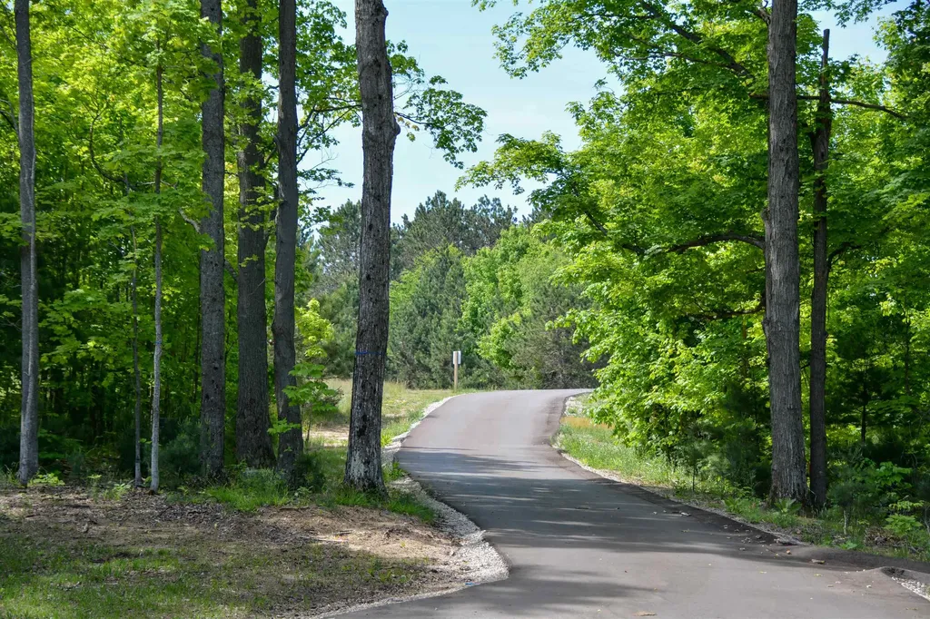2609 Big Sky Road Paradise Township MI 49649