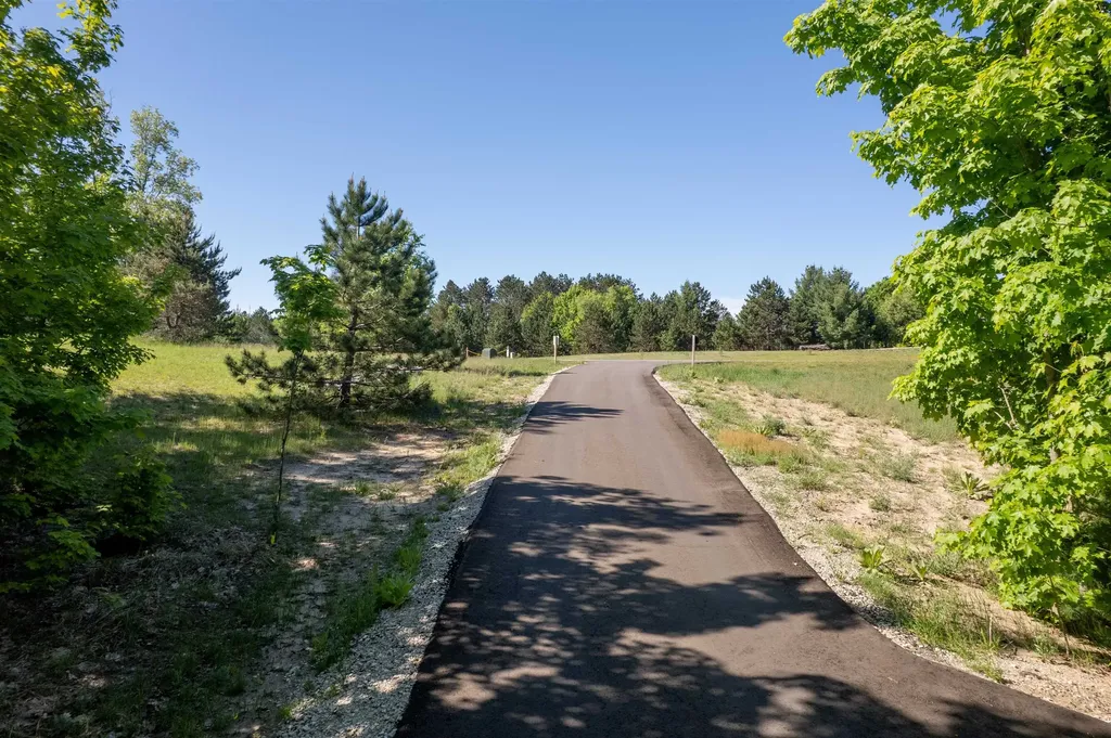2609 Big Sky Road Paradise Township MI 49649