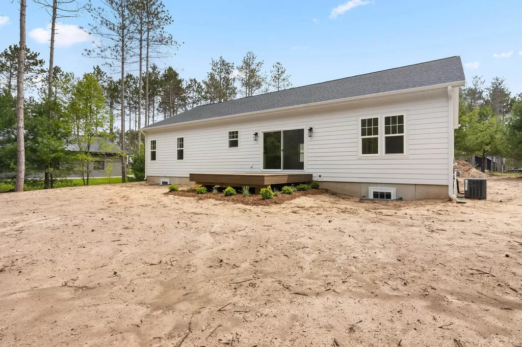 1849 Cascade Trail Long Lake Township MI 49685