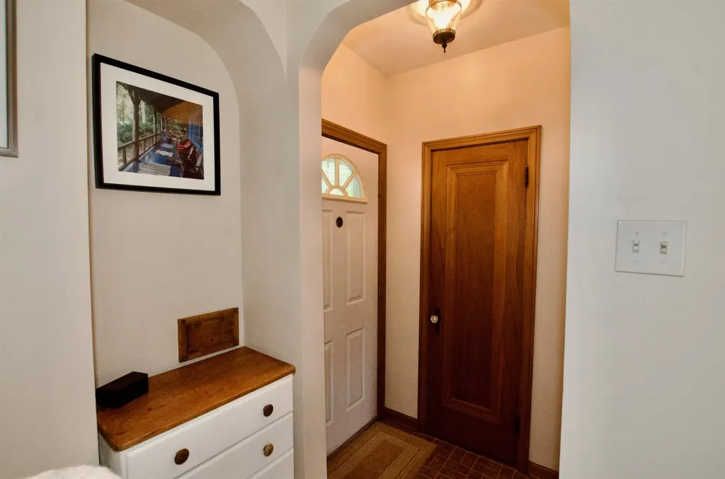 2606 Edgemont Unknown City MI 48183