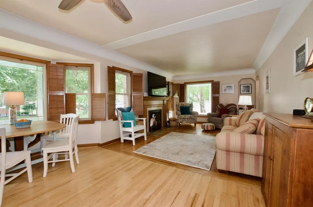 2606 Edgemont Unknown City MI 48183