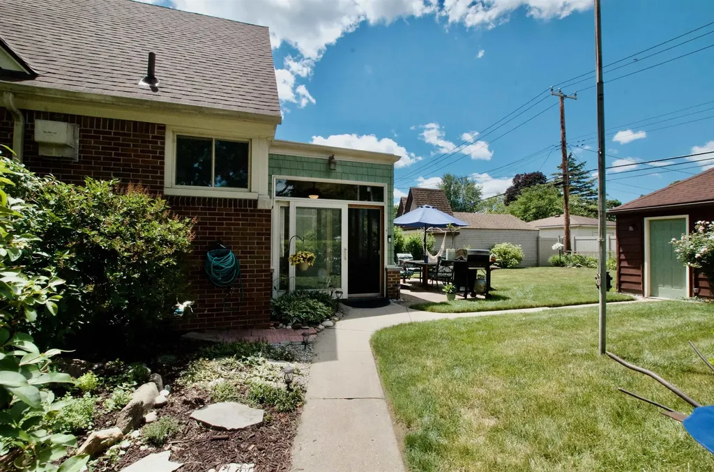 2606 Edgemont Unknown City MI 48183