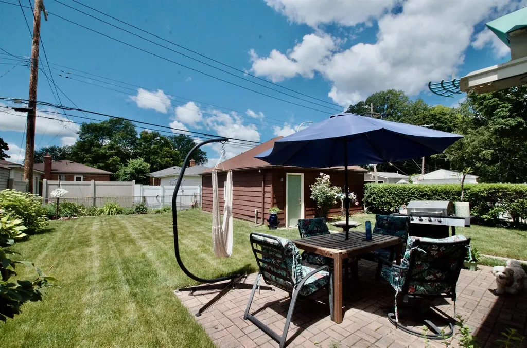 2606 Edgemont Unknown City MI 48183