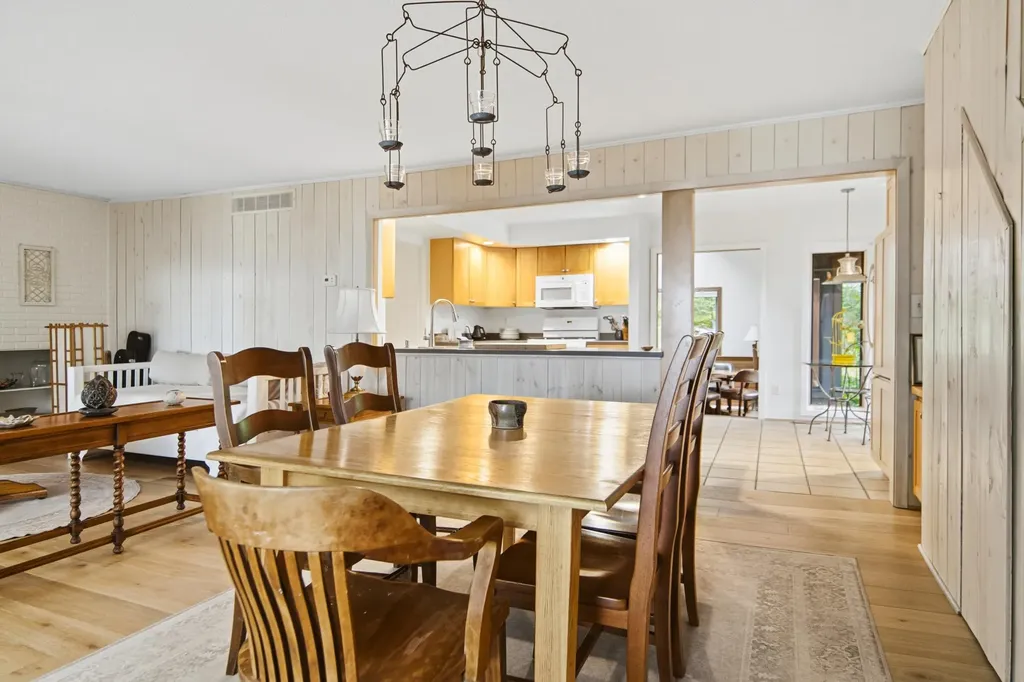 2856 Birchview Drive Torch Lake Township MI 49648
