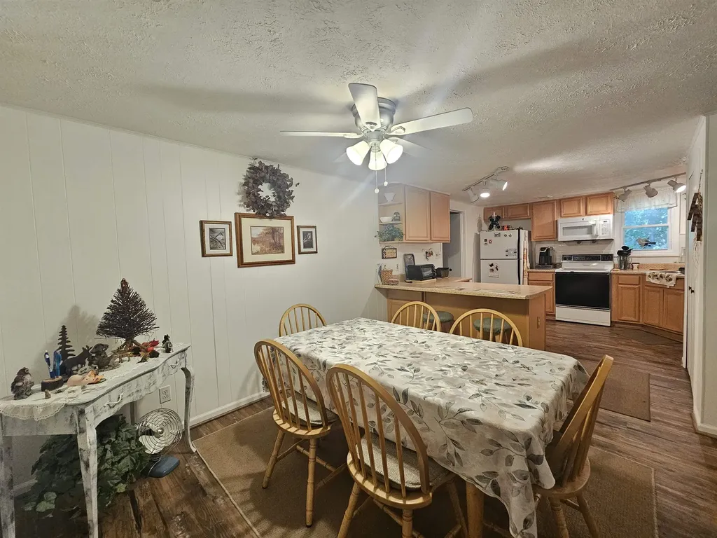 3351 S Dickerson Road Lake Township MI 49651