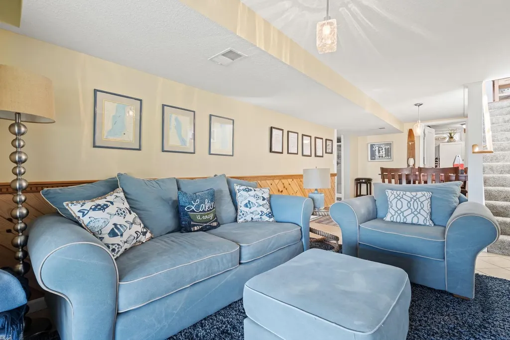 11256 SE Torch Lake Drive Helena Township MI 49612