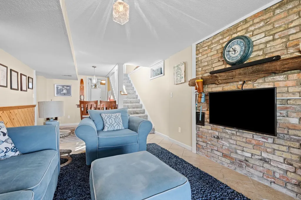 11256 SE Torch Lake Drive Helena Township MI 49612