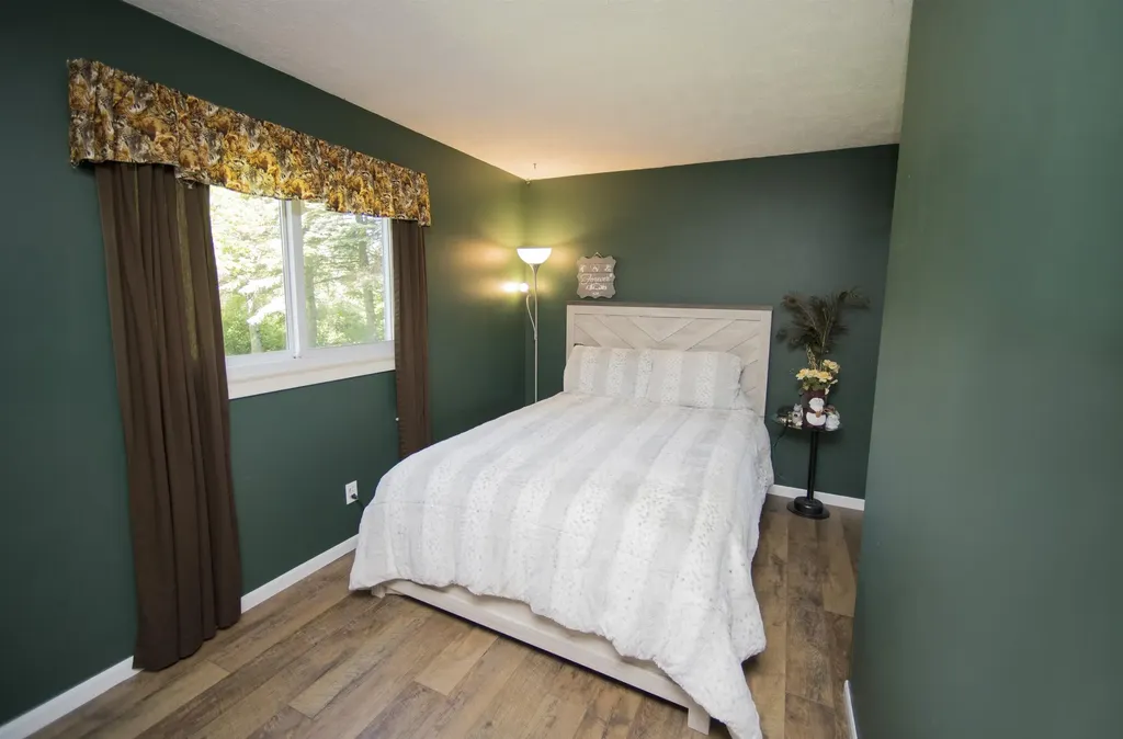 5571 Exodus Drive Long Lake Township MI 49684