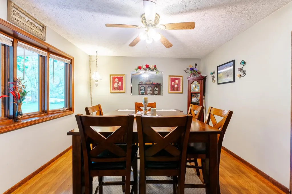 5571 Exodus Drive Long Lake Township MI 49684