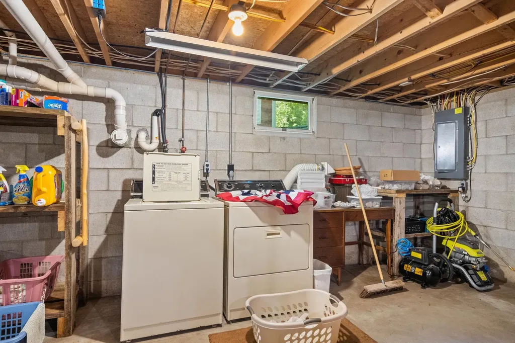 4139 Michigan Trail Torch Lake Township MI 49648
