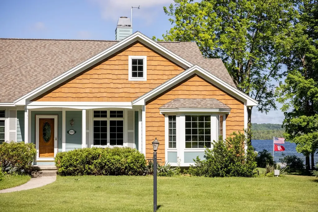 8080 S Lakeview Road Elmwood Charter Township MI 49684