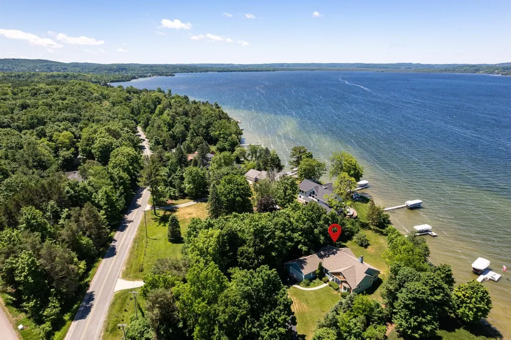 8080 S Lakeview Road Elmwood Charter Township MI 49684