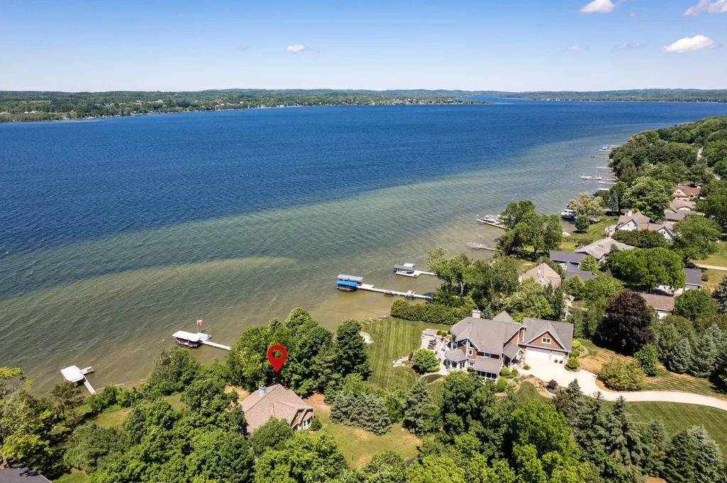 8080 S Lakeview Road Elmwood Charter Township MI 49684