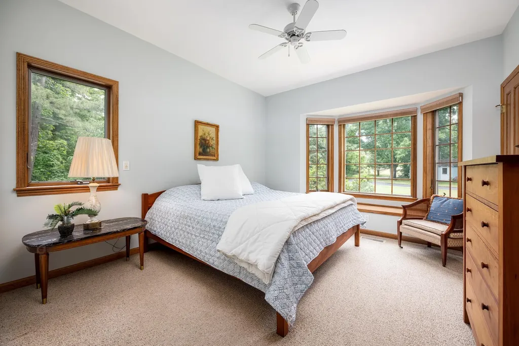 8080 S Lakeview Road Elmwood Charter Township MI 49684