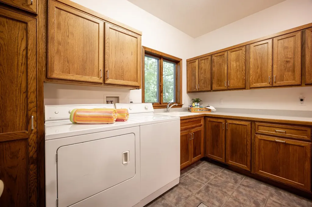 8080 S Lakeview Road Elmwood Charter Township MI 49684