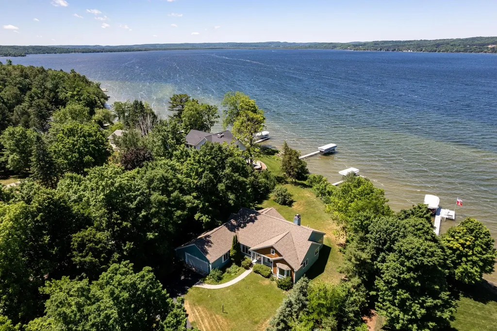 8080 S Lakeview Road Elmwood Charter Township MI 49684