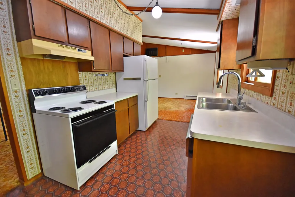 5388 E M-115 Selma Township MI 49601