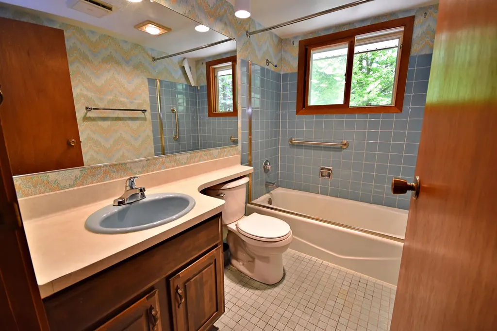5388 E M-115 Selma Township MI 49601