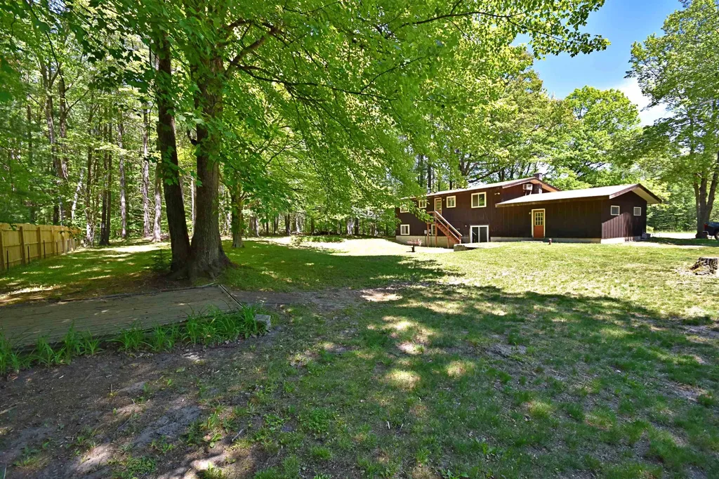 5388 E M-115 Selma Township MI 49601