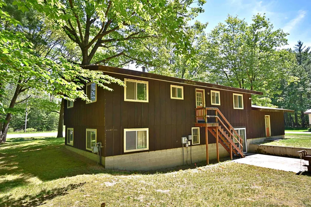 5388 E M-115 Selma Township MI 49601
