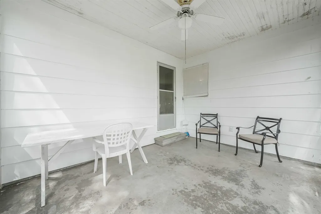 424 Crestview Place Cadillac City MI 49601
