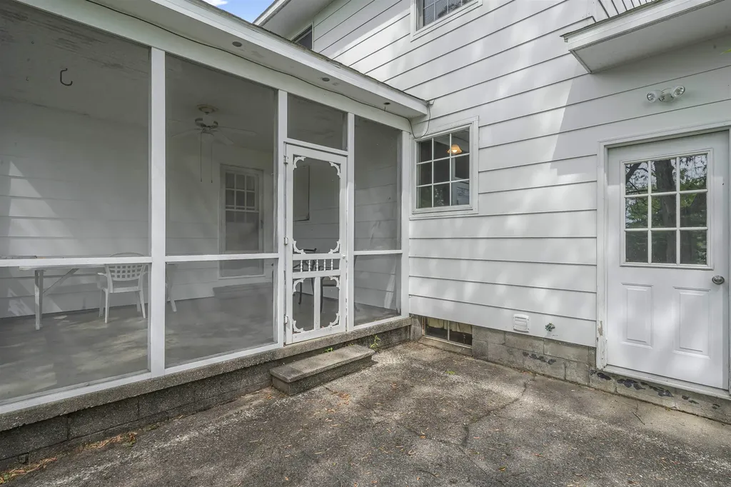424 Crestview Place Cadillac City MI 49601