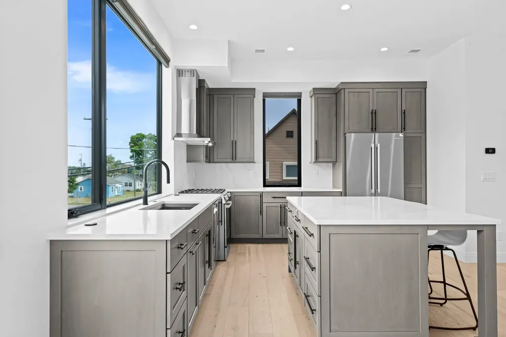 215 Barlow Street Traverse City City MI 49686