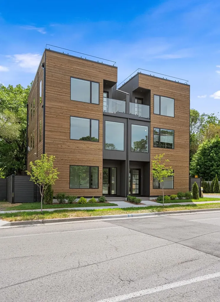 215 Barlow Street Traverse City City MI 49686