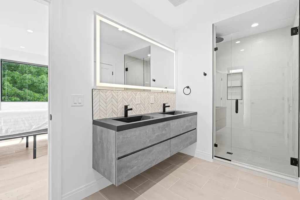 215 Barlow Street Traverse City City MI 49686