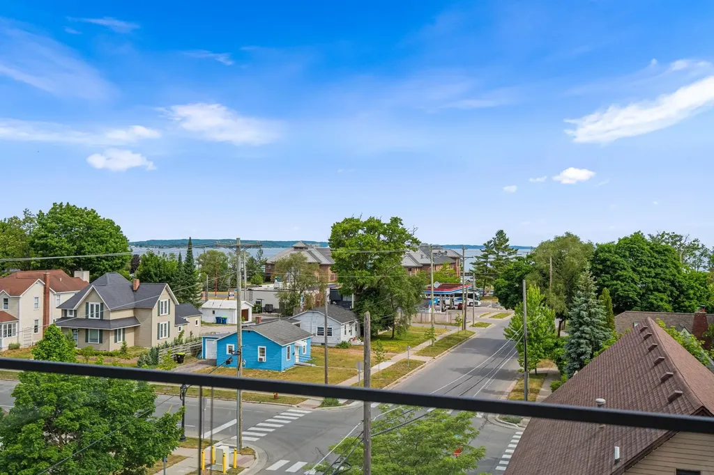 215 Barlow Street Traverse City City MI 49686