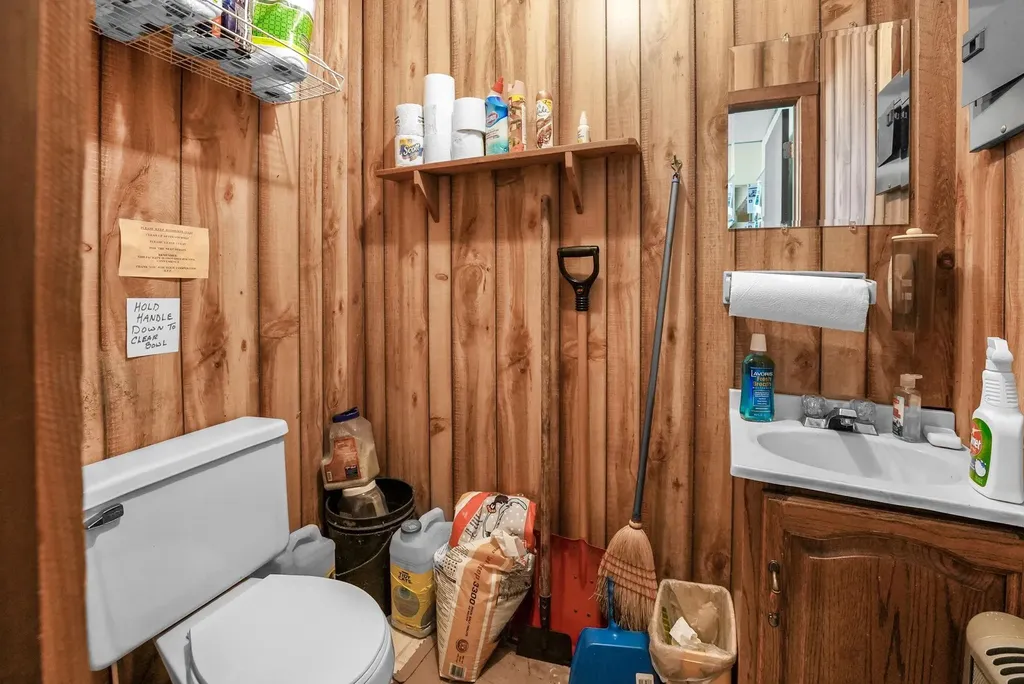 10907 Main Street Honor Village MI 49640