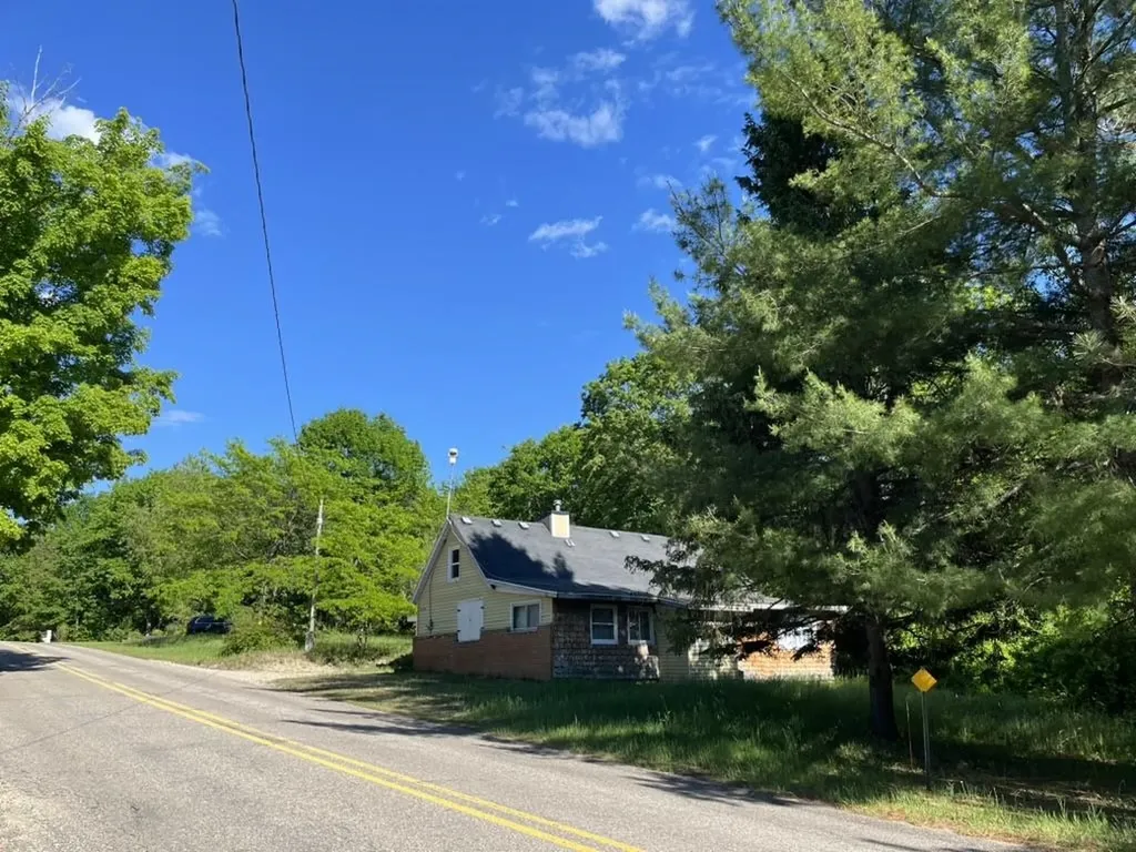 2570 Kettle Lake Road Kalkaska Township MI 49646