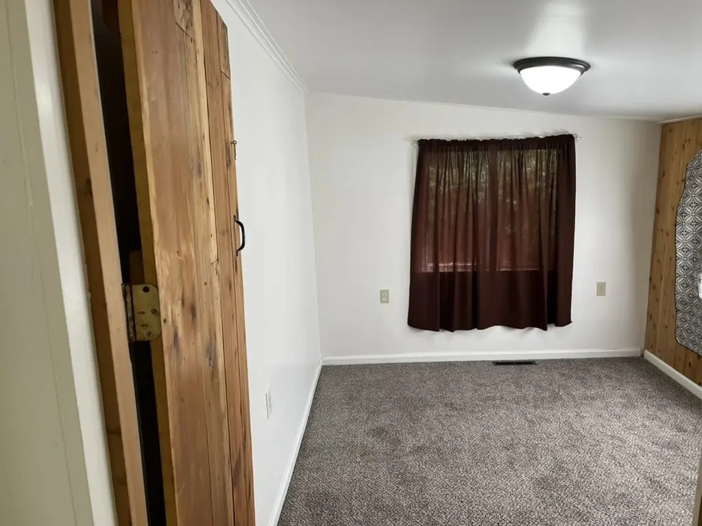 2570 Kettle Lake Road Kalkaska Township MI 49646