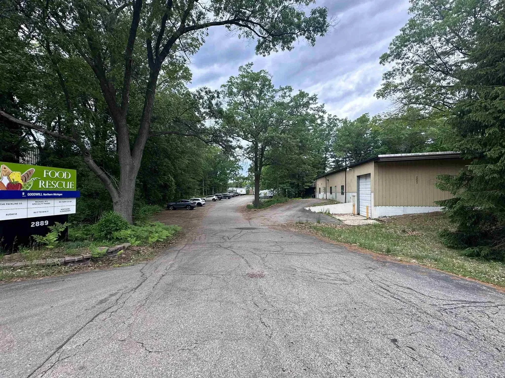 2883 Aero Park Drive Traverse City City MI 49686