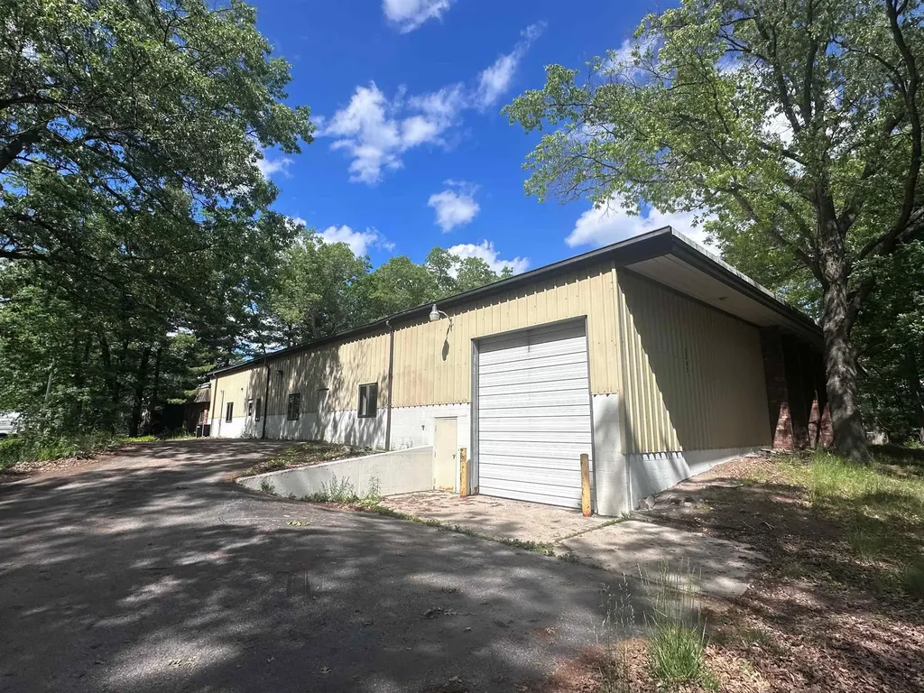 2883 Aero Park Drive Traverse City City MI 49686