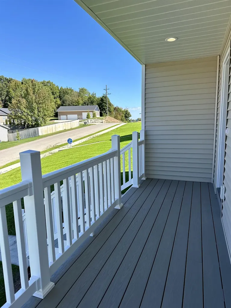 889 Sepia Street Garfield Charter Township MI 49696