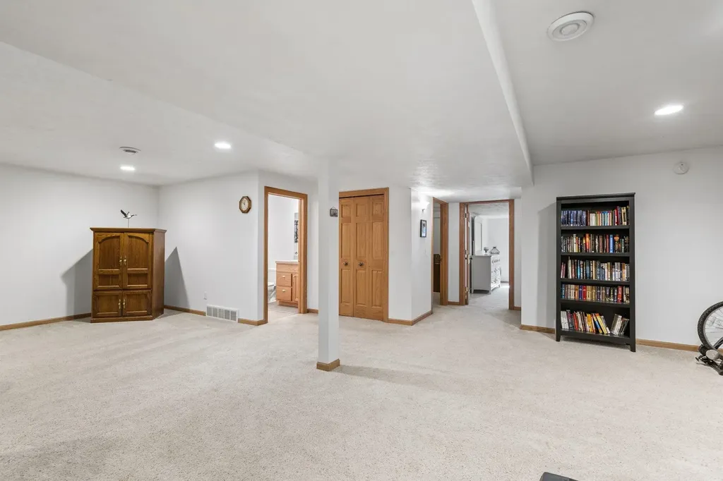 3347 Village Circle Drive East Bay Township MI 49686