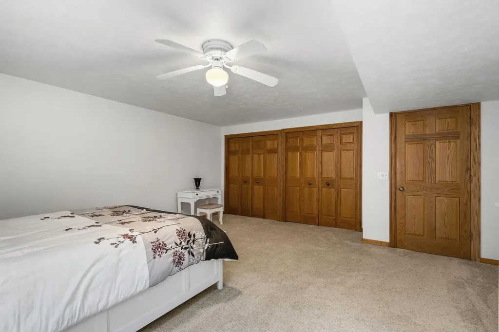 3347 Village Circle Drive East Bay Township MI 49686