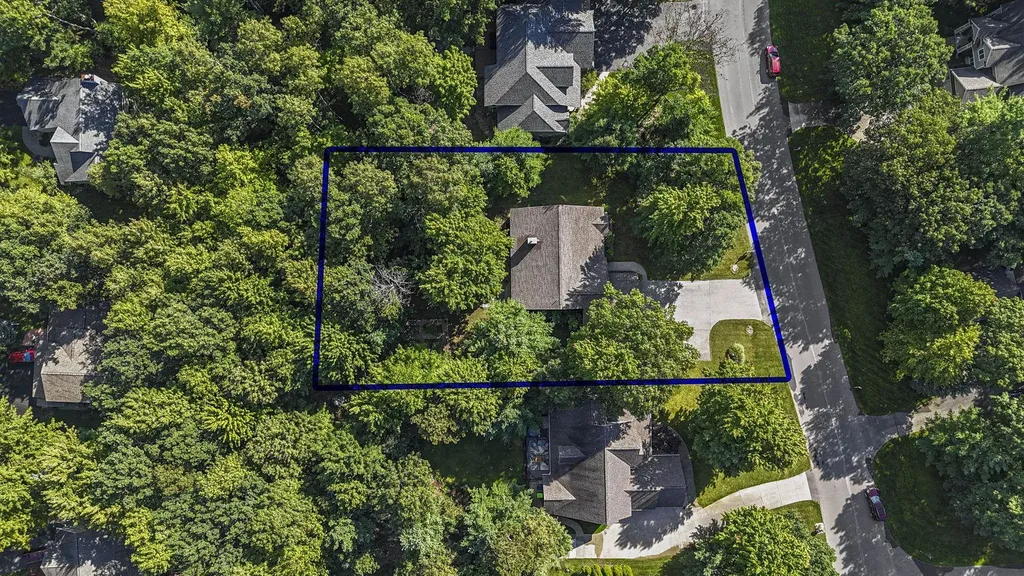 3347 Village Circle Drive East Bay Township MI 49686