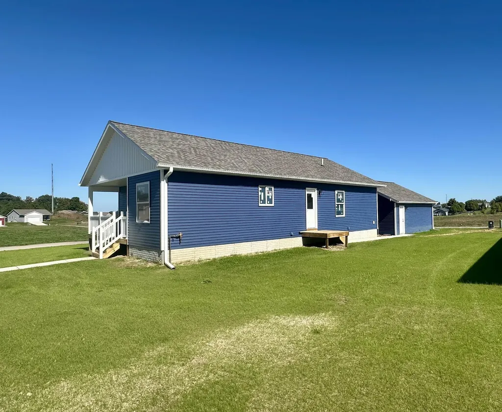 1228 Umber Drive Garfield Charter Township MI 49696