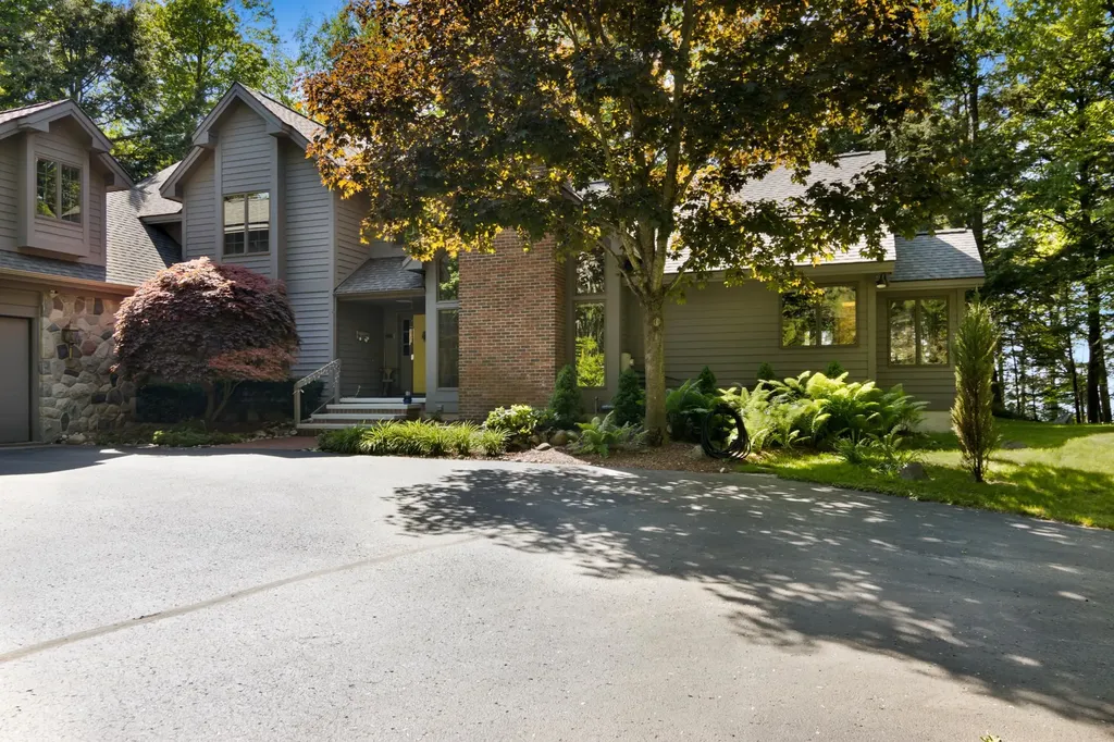 1143 Bay View Drive Torch Lake Township MI 49648