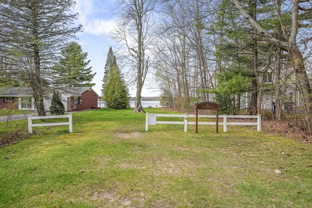4125 White Birch Drive Green Lake Township MI 49637
