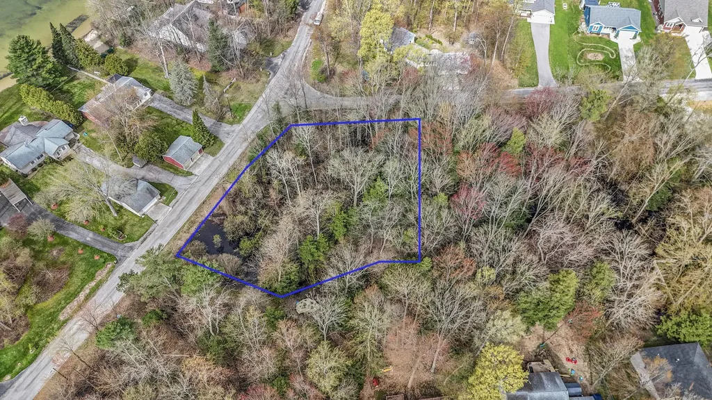 4125 White Birch Drive Green Lake Township MI 49637