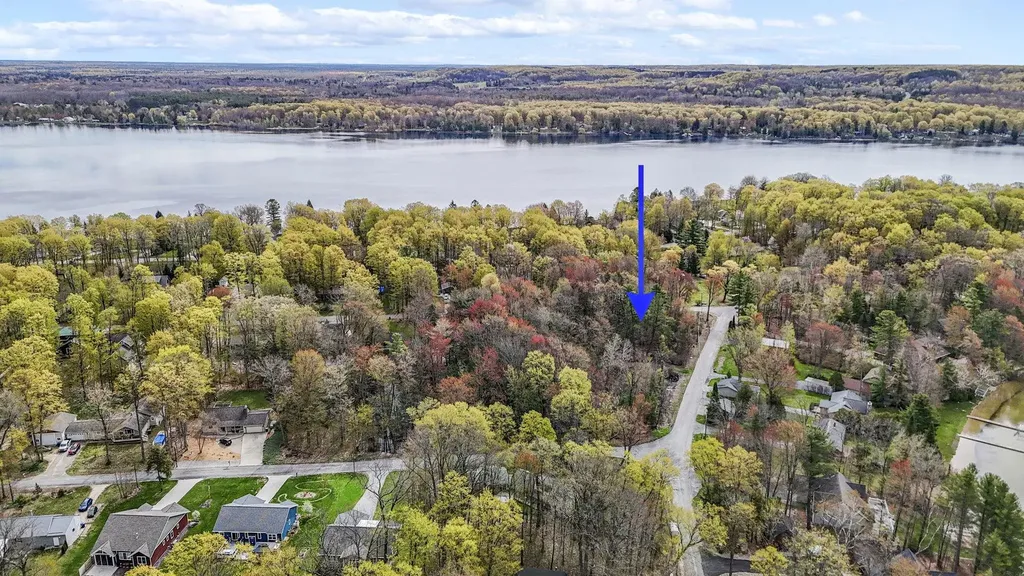 4125 White Birch Drive Green Lake Township MI 49637