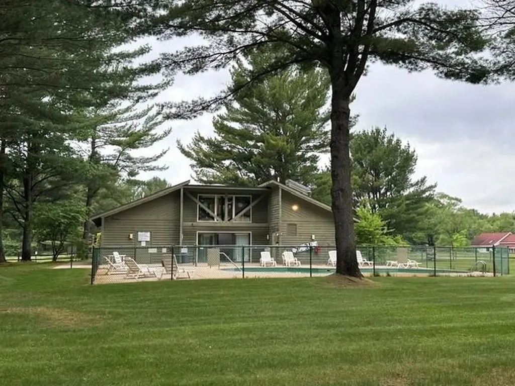 6845 Pinebrook Drive Custer Township MI 49615