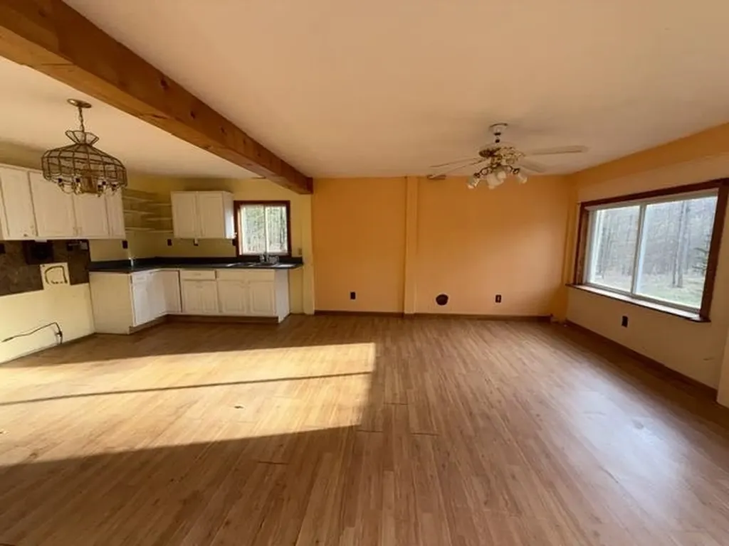 4933 E Johnson Road Norwich Township MI 49651