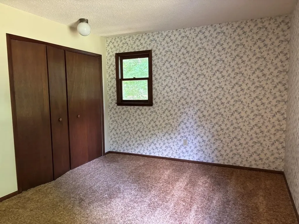 10009 E Lakeview Hills Road Elmwood Charter Township MI 49684